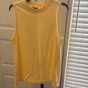 NWOT Eddie Bauer High Neck Sleeveless T-shirt Size Large